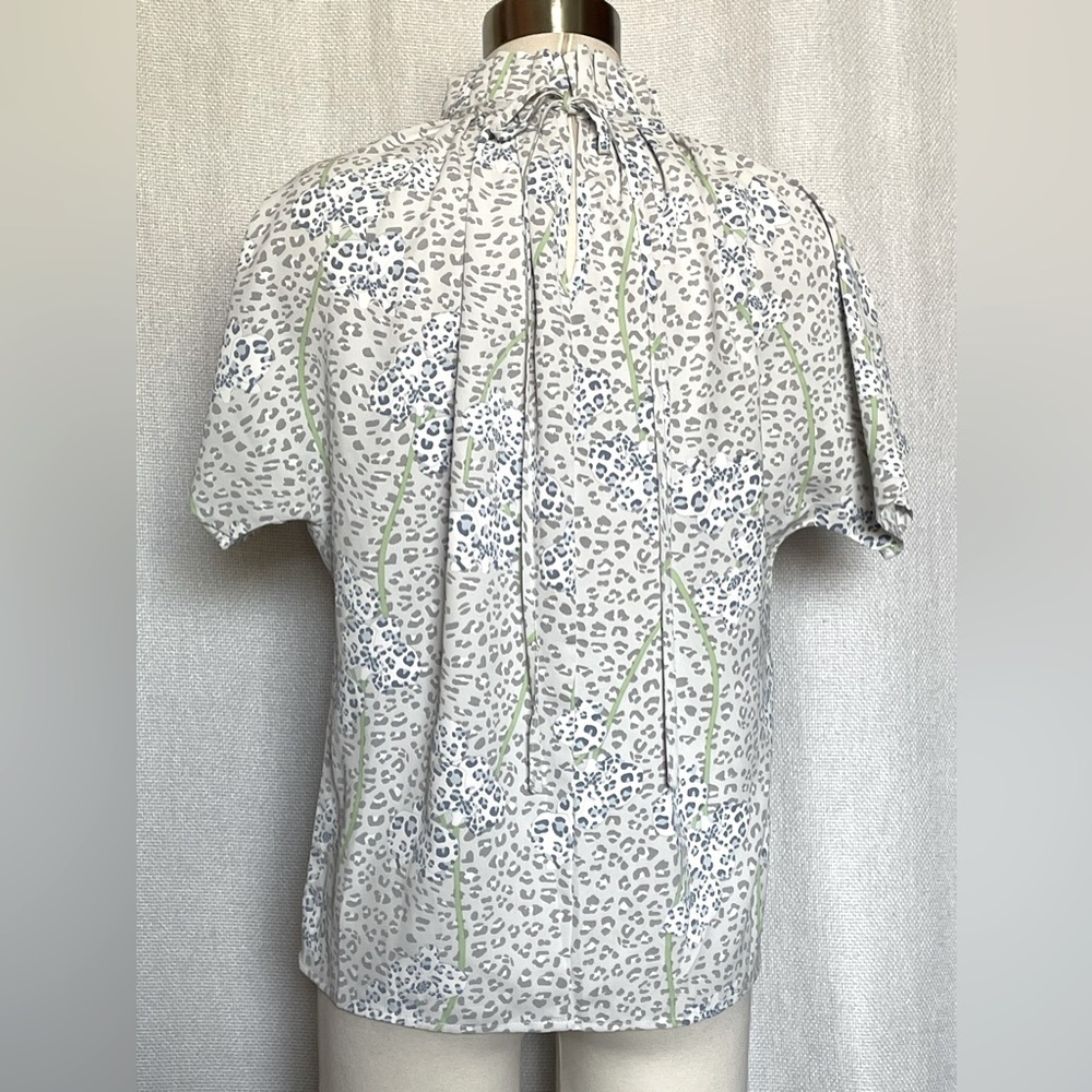 Caroline Hill blouse - Picture 2 of 6